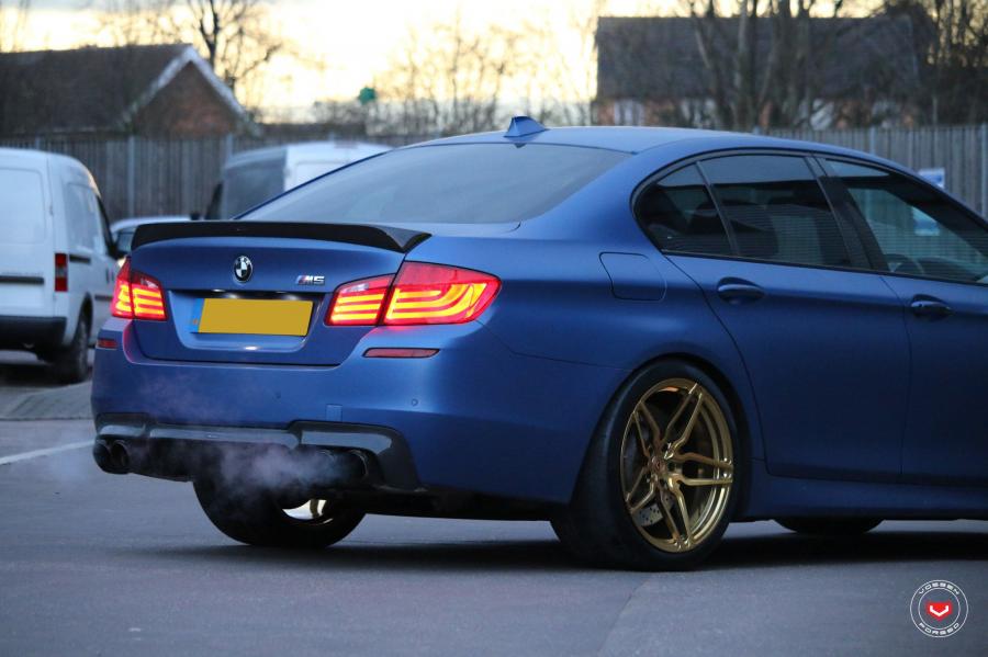Детали экстерьера BMW M5 on Vossen Wheels (HC-2) 2019 года  (фото 12 из 19)